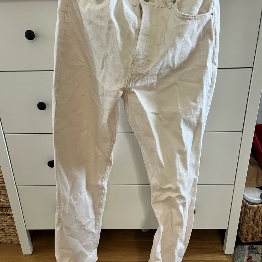 Reformation Abby High Rise Straight Jeans - Cream - Picture 5 of 6